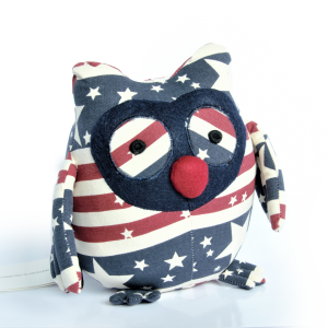 US Flag Owl Décor